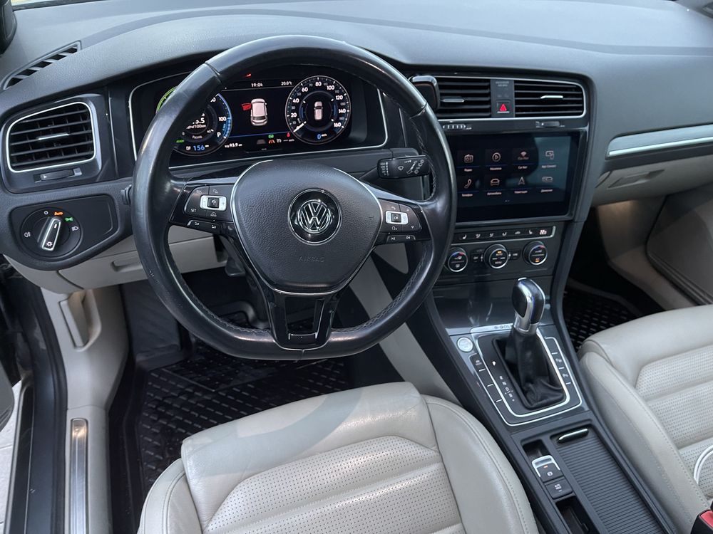 Volkswagen e golf 2018