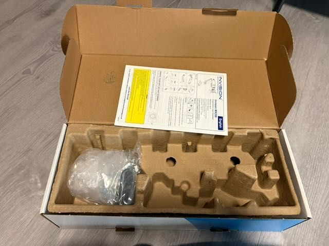 Invision Suporte monitor secretária ecrãs de 19 a 32 polegadas