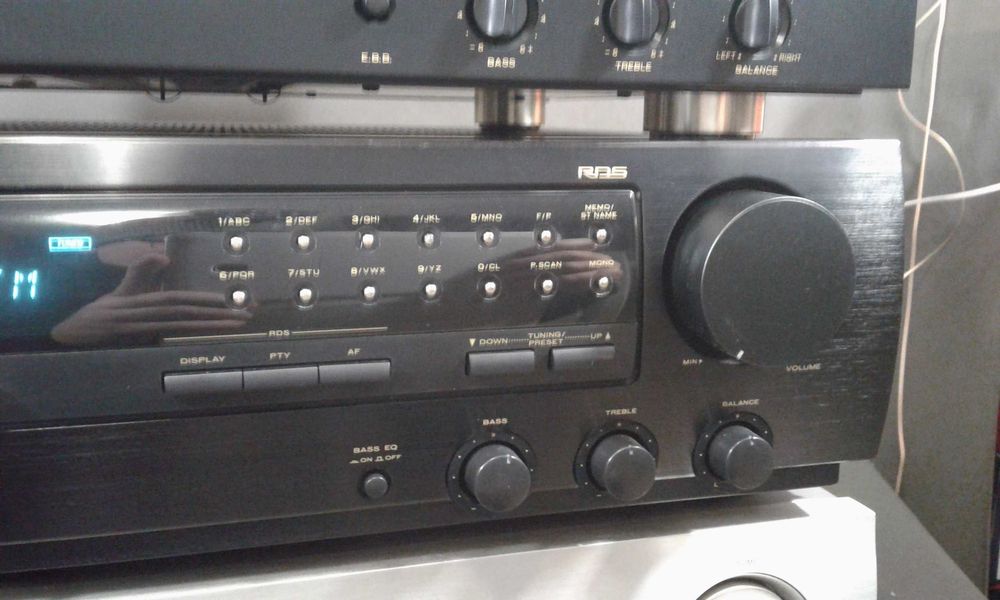 DENON,MARANTZ,amplituner stereo