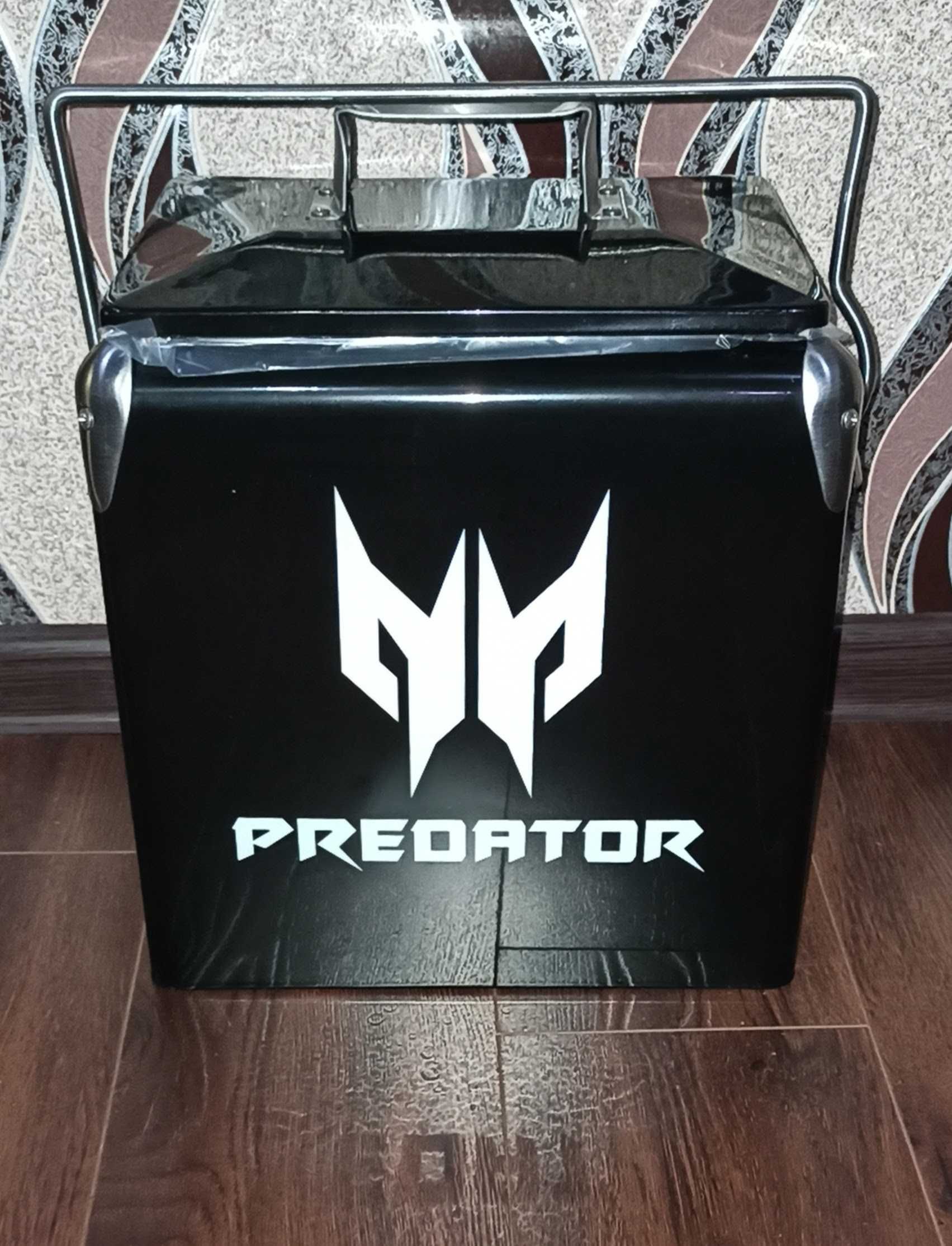 Переносной холодильник Retro cooler Predator от Acer сумка-холодильник