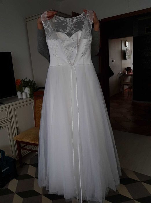 Suknia ślubna 38 + welon gratis