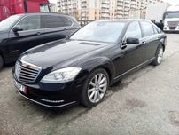 Mercedes-Benz S-Class 2013