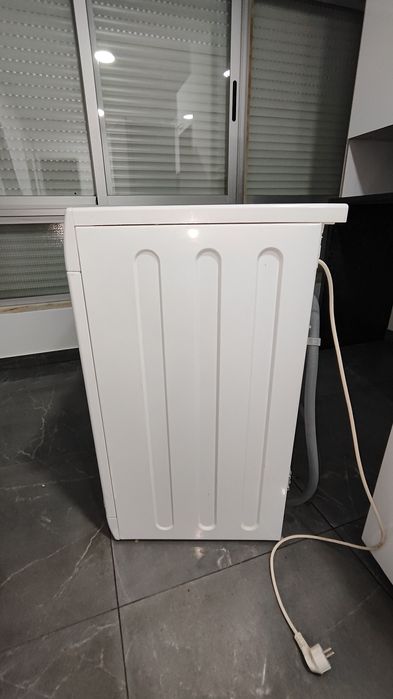 Máquina lavar roupa