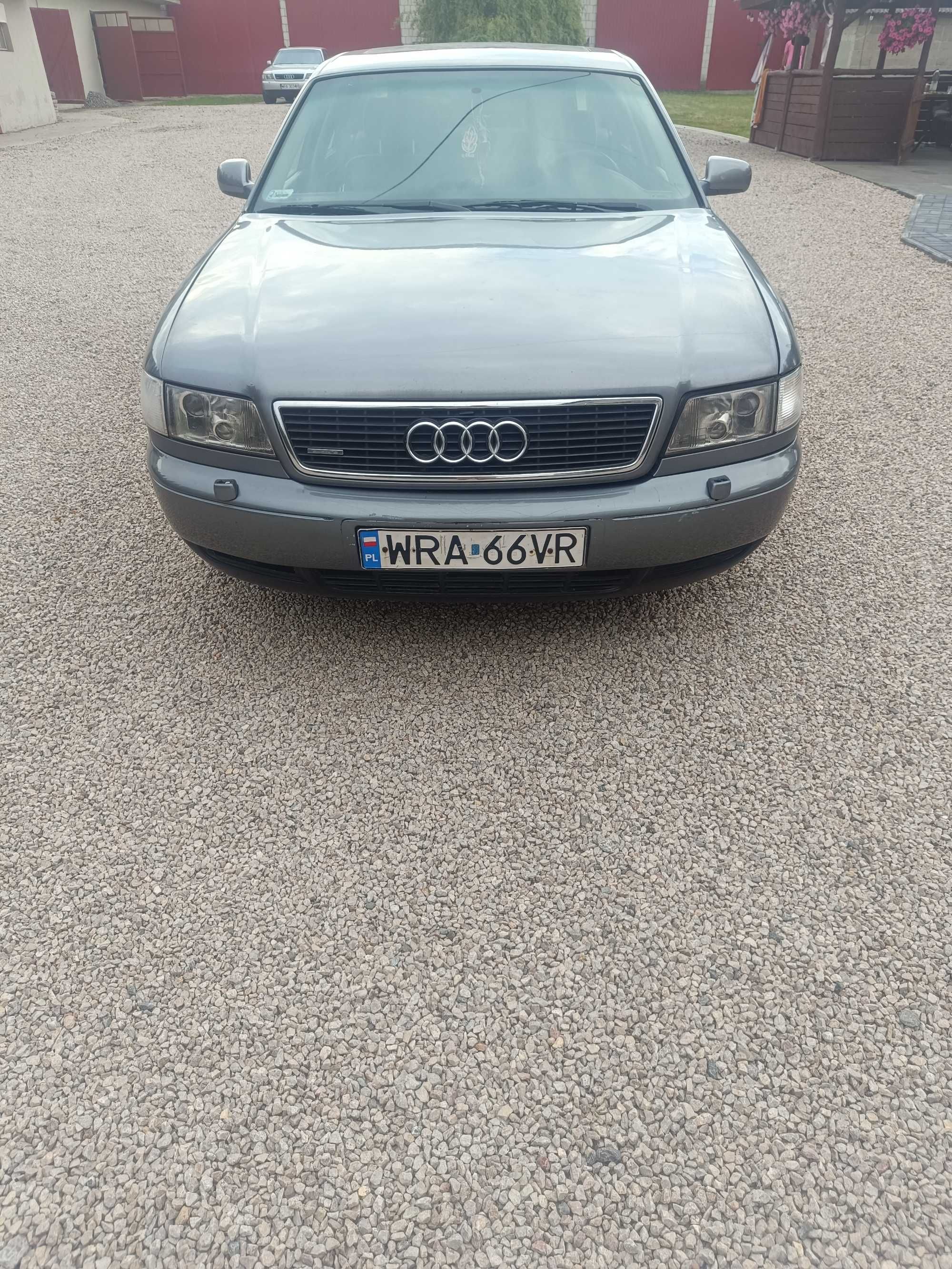 Sprzedam Audi A8 D2