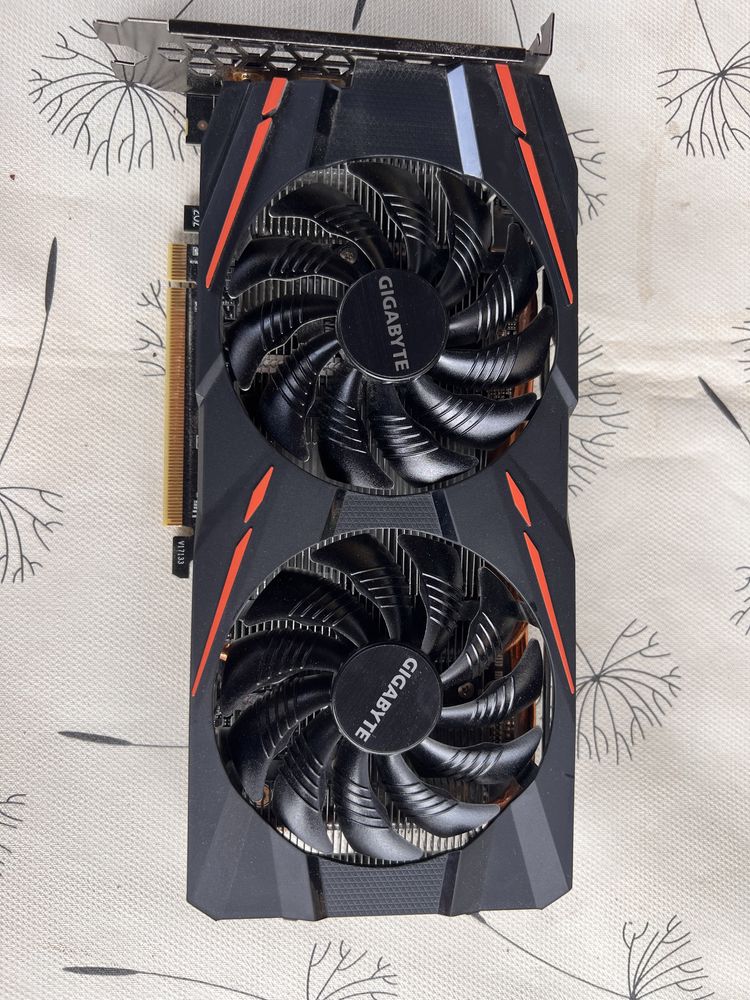 Відеокарта Gigabyte RX580 8Gb