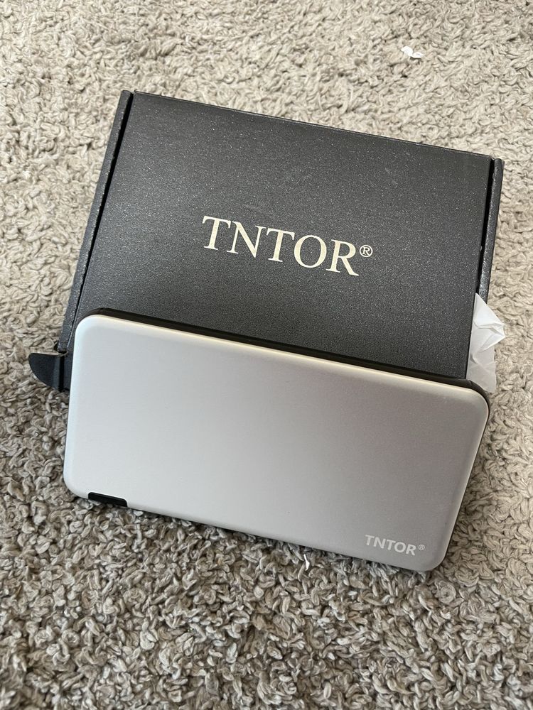 TNTOR Powerbank Ultra Slim 10000 mAh srebrny
