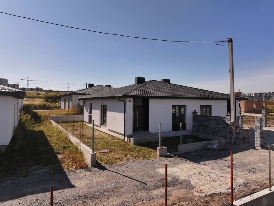 Продам двоян, р-н Льонокомбінату, 80м2, 2.5 соток, без комісії