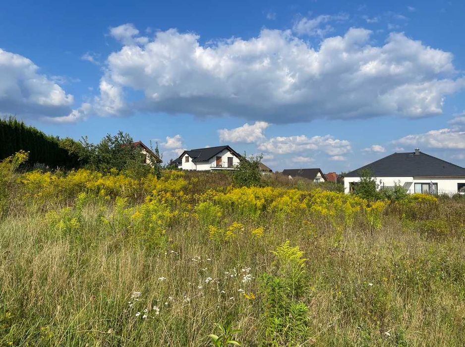 Na sprzedaż działka budowlana 799 m² – Nowa Zawada, blisko Piły