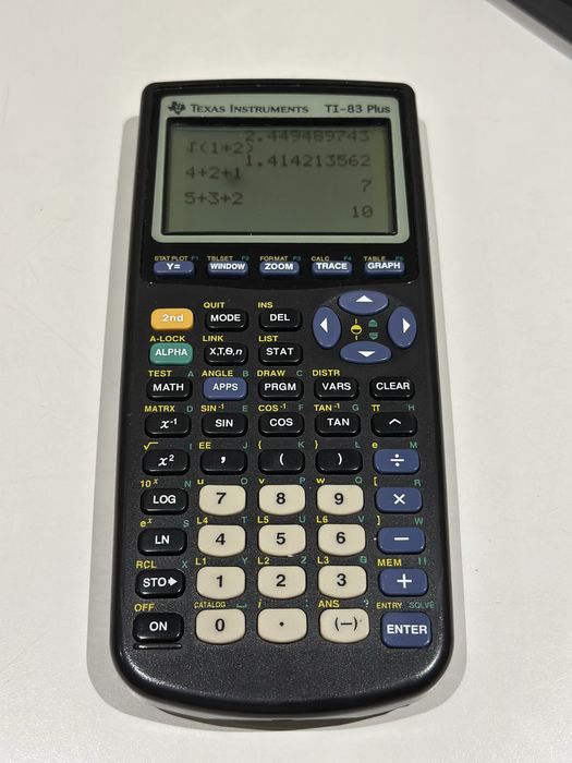Calculadora Gráfica Texas Instruments TI-83 Plus