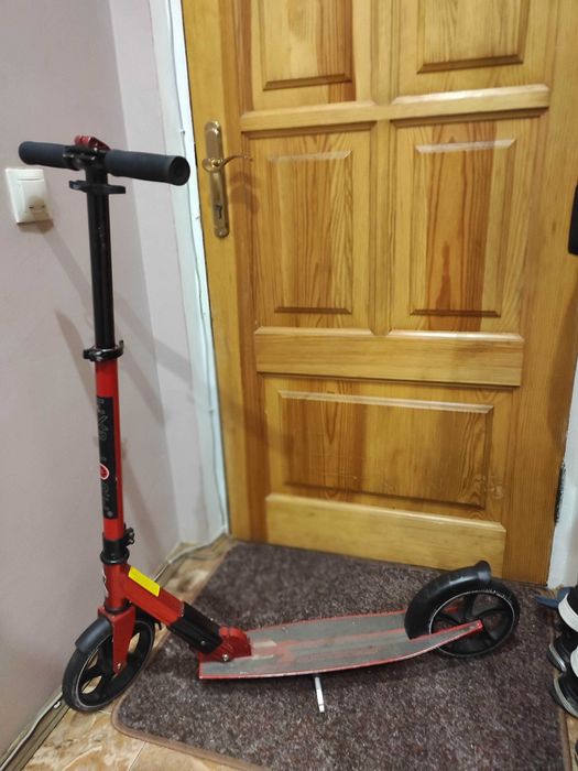 Продам Самокати.