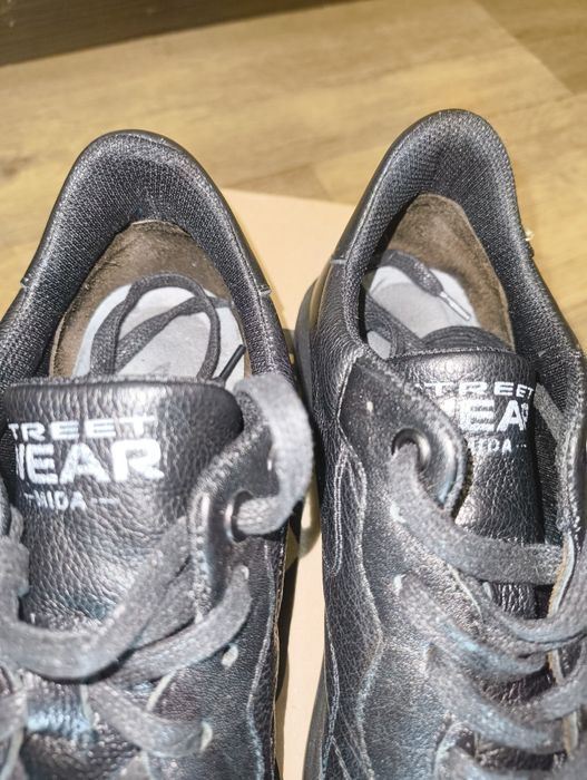 Кросівки шкіряні Mida 39