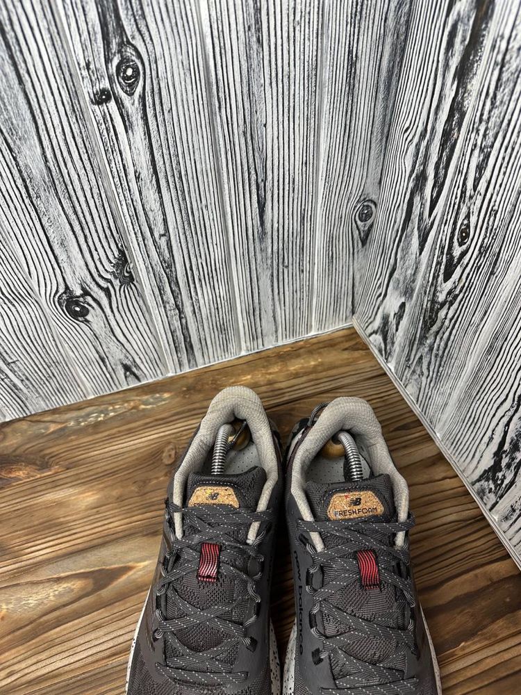 Кросівки - New Balance 44р