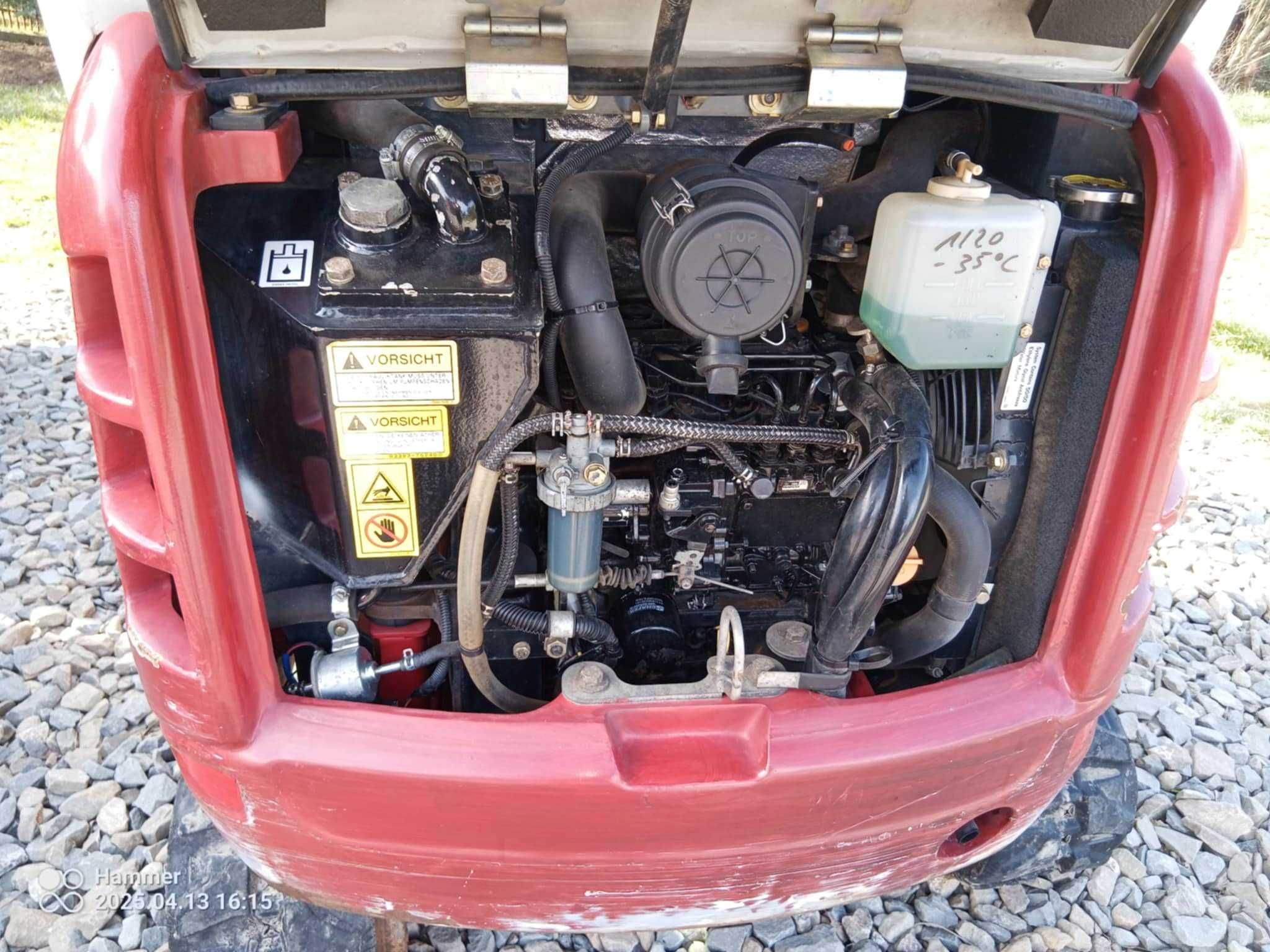 Minikoparka Takeuchi TB216