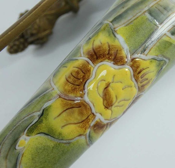 KARAFKA porcelana + BRĄZ secesja dzban kwiat sygnowana