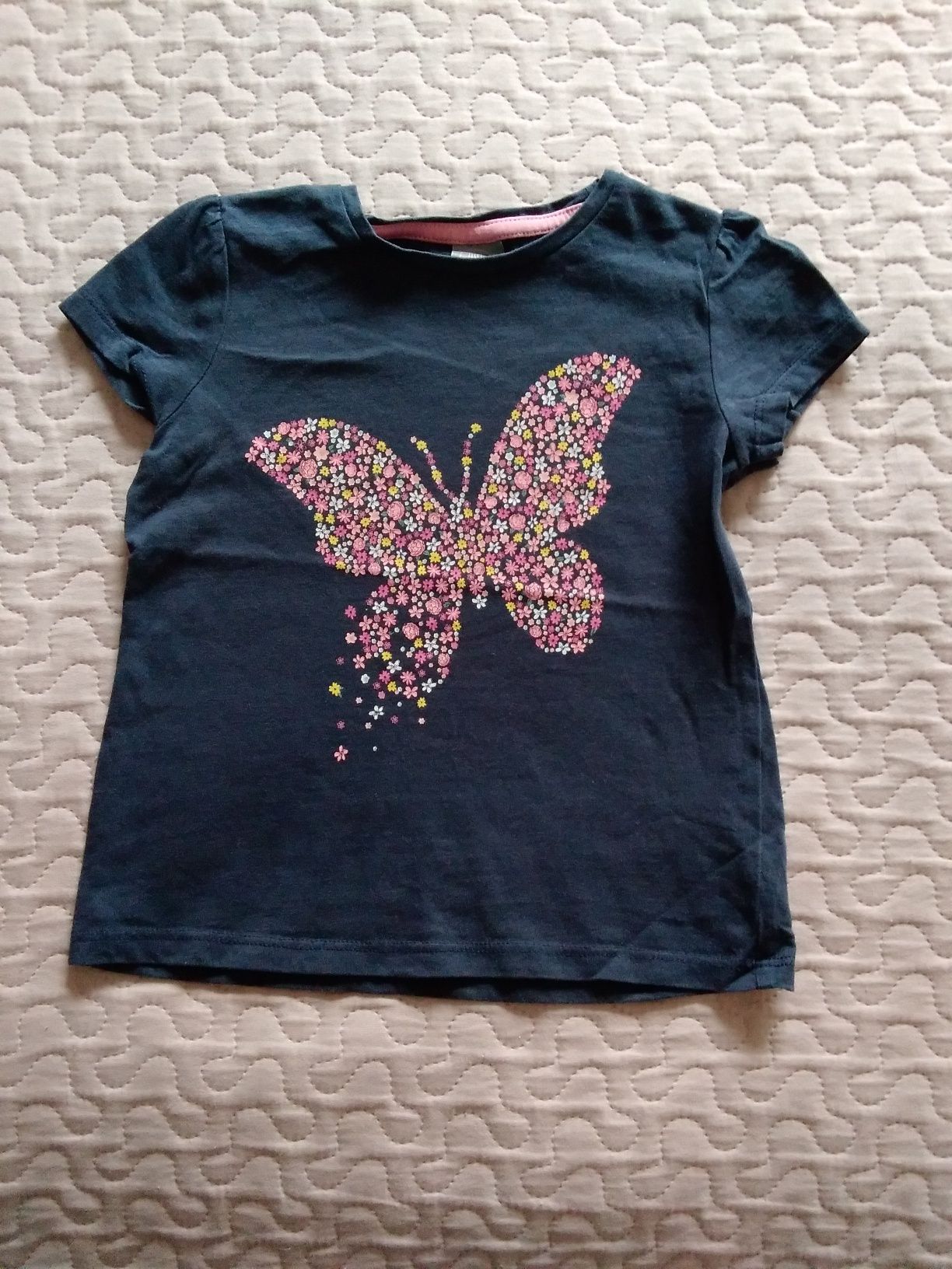 Koszulka z krótkim rękawem z motylkiem, marki Pepco, rozmiar 110