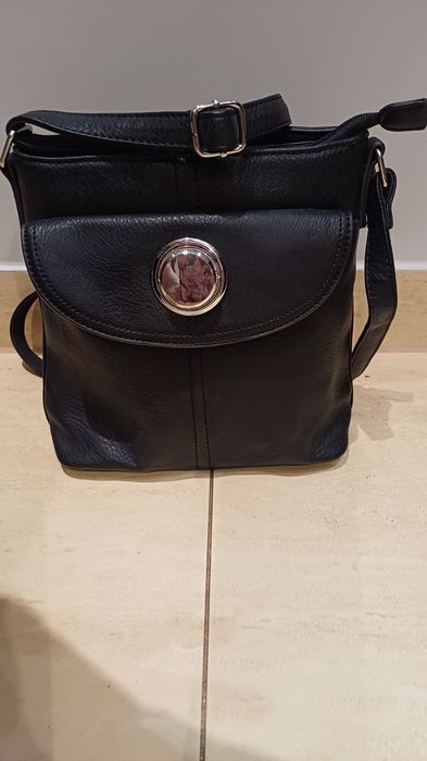 Torebka czarna wizytowa.