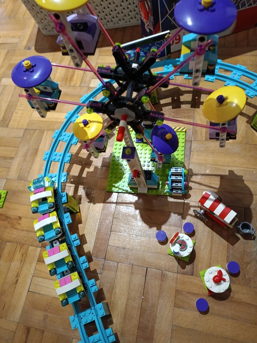 LEGO friends lunapark