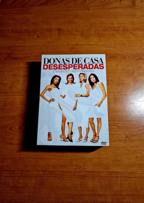DONAS DE CASA DESESPERADAS - Temporada 1 | 23 Episódios em 5dvds