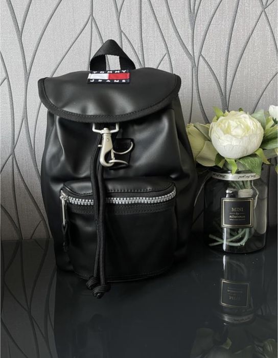 Рюкзак tommy jeans, черный рюкзак tommy jeans AW0AW12561.9BYY