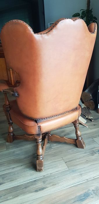 Piękny stylowy fotel skóra ,firmy ARTIFORT