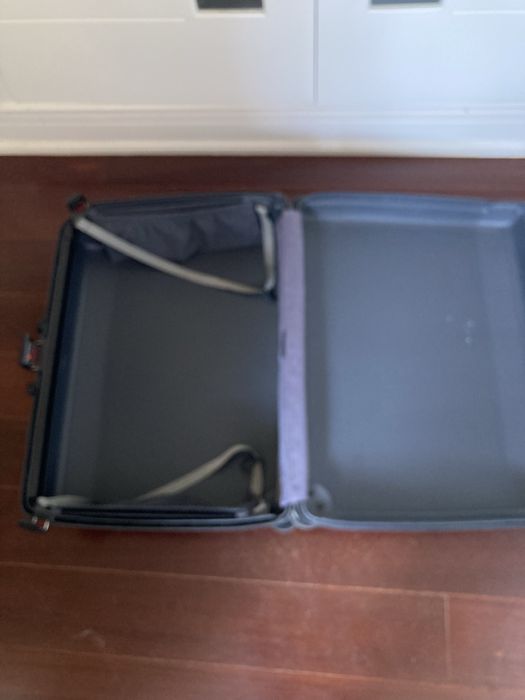 Mala viagem de porão, Samsonite, 2 rodas