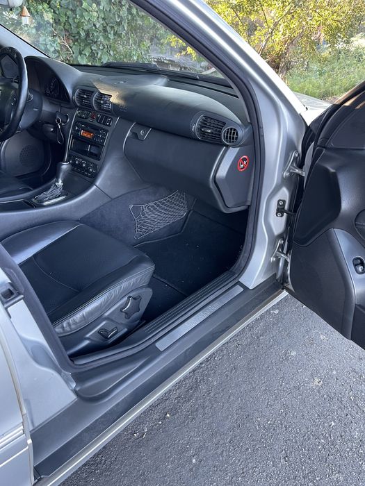 Mercedes C270 CDI Avantgarde AUTOMÁTICA