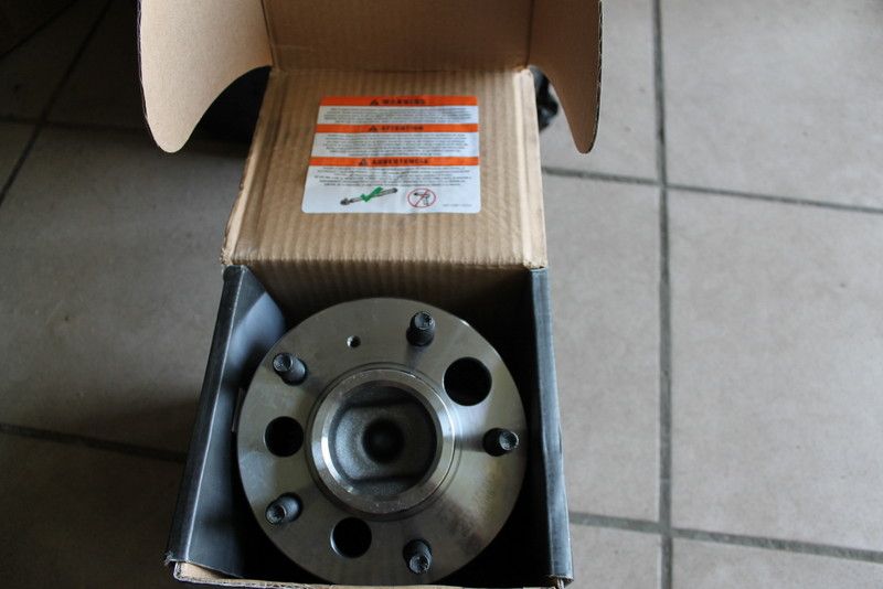 Nowa piasta tylna Chevrolet Uplander 3.5 V 6 2005 r