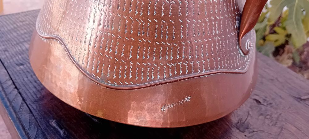 Vintage Peça de cobre artesanal  design francês de Jean Goarder!