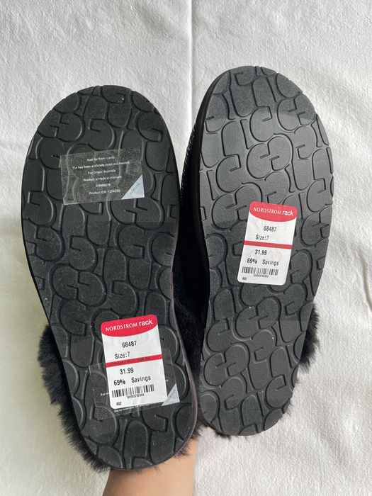 Шкіряні утеплені тапочки UGG