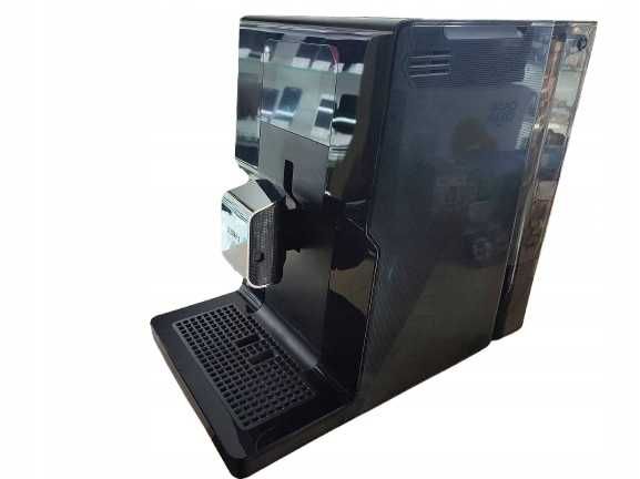 Ekspres do kawy Krups Intuition Preference EA873810