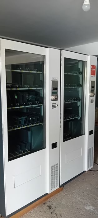 3 Máquinas de Vending Jofemar