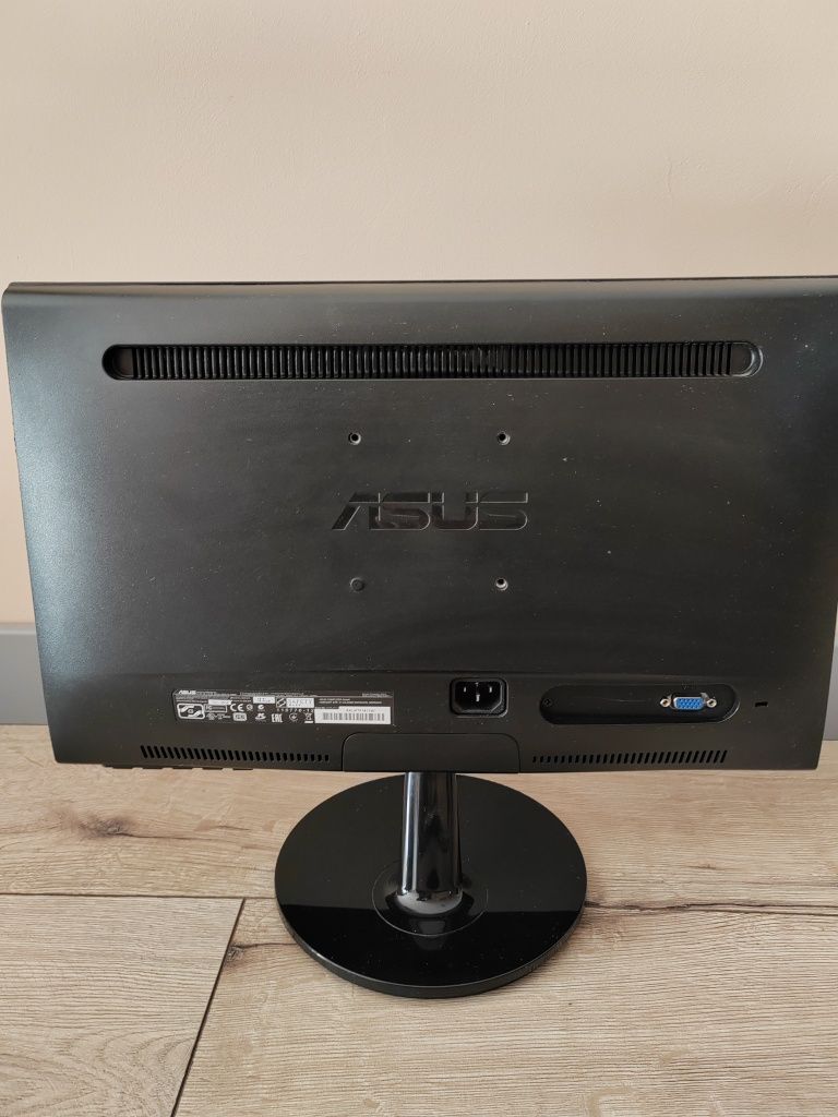 Monitor Asus VS 197DE