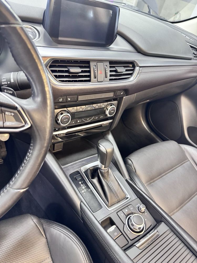 Продаж авто Mazda 6 , 2.2D, 2017