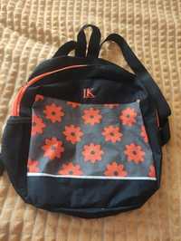 Рюкзак з квітами