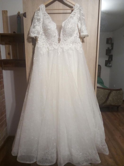 Suknia ślubna sprzedam
