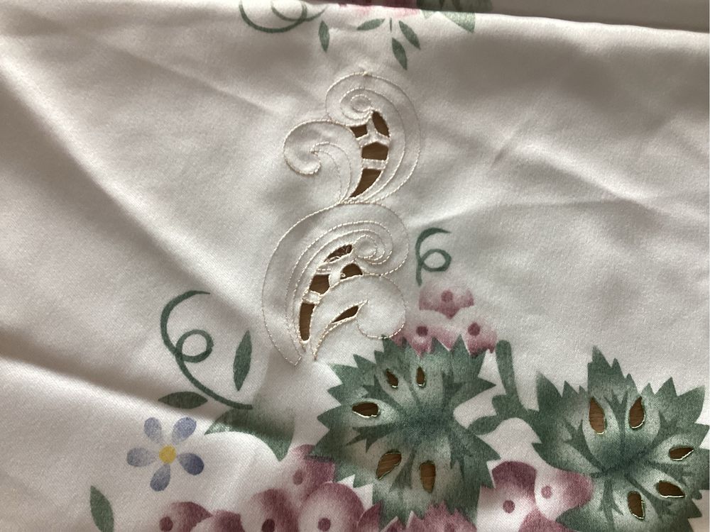 Obrus / serweta wym 85/86