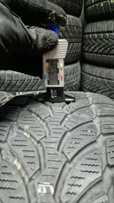 Bridgestone Blizzak 205/55/R16