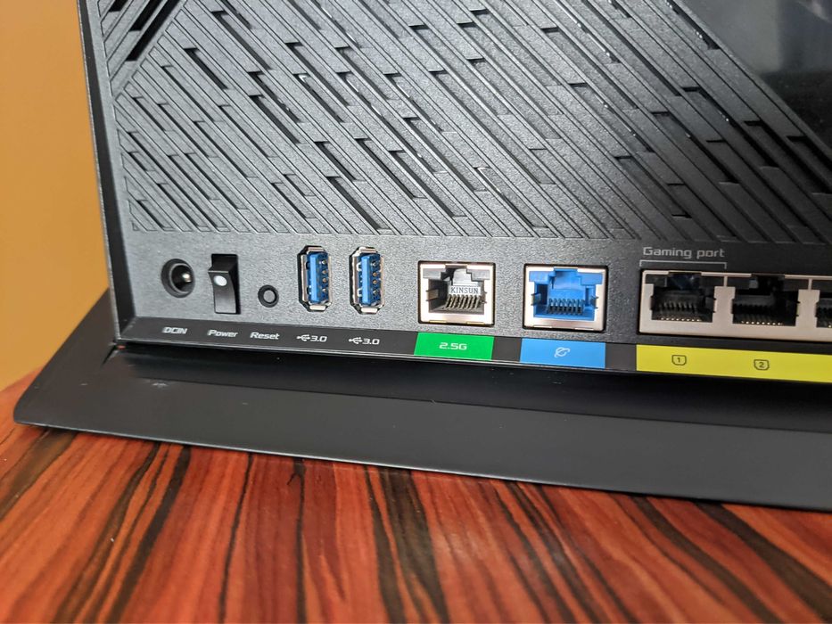 Router Asus RT-AX86U, AX5700, AiMESH, WiFi6, 2.5GbE, USB, Gw 6mc, FV23
