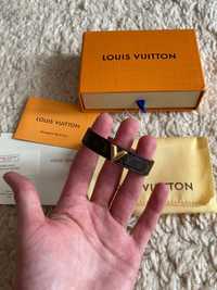 Od ręki bransoletka Louis Vuitton ESSENTIAL V, komplet