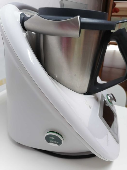 Vendo Bimby Tm5 em bom estado