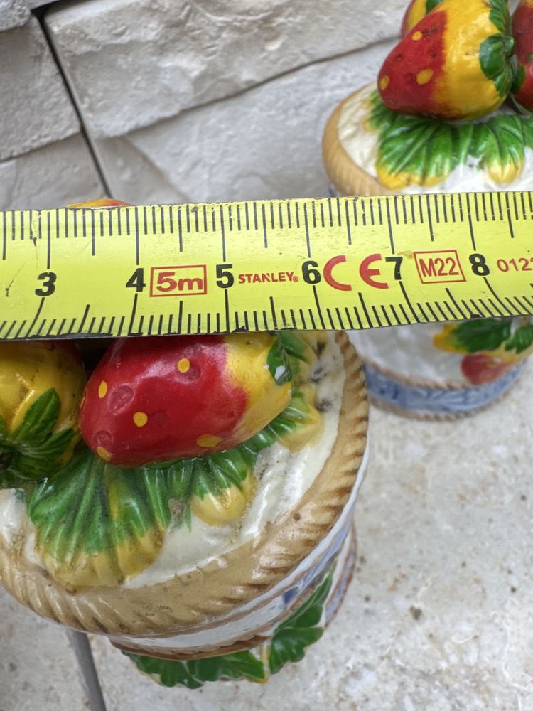 4 ceramiczne pojemniczki recznie malowane PRL pojemnik