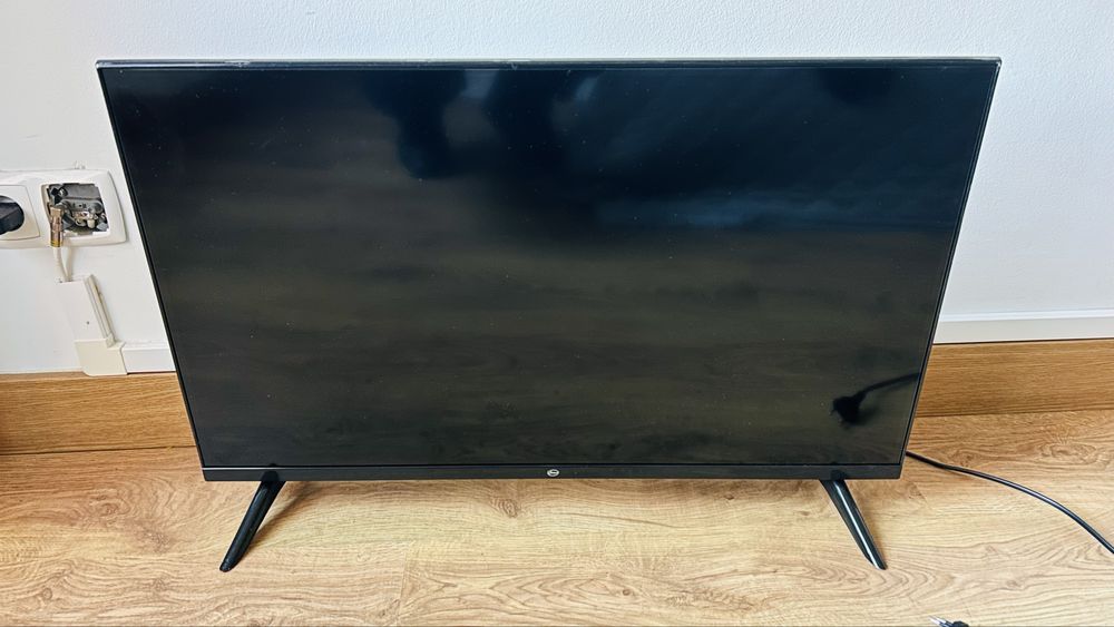 TV 32 Led com comando