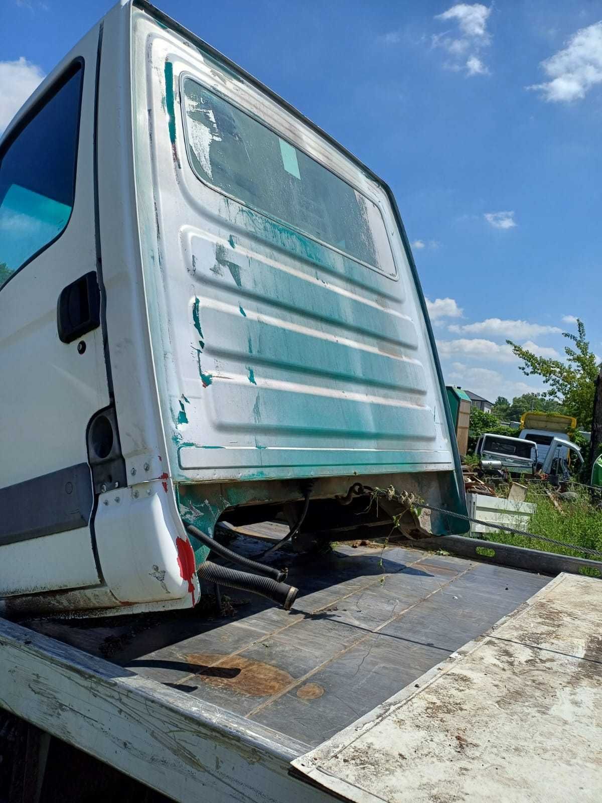 kabina kompletna iveco daily 2001 w stanie dobrym od silnika 2.8