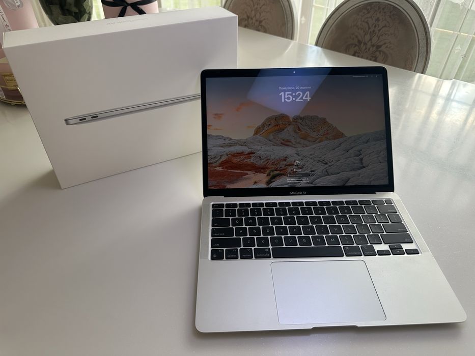 MacBook air 2020 m1
