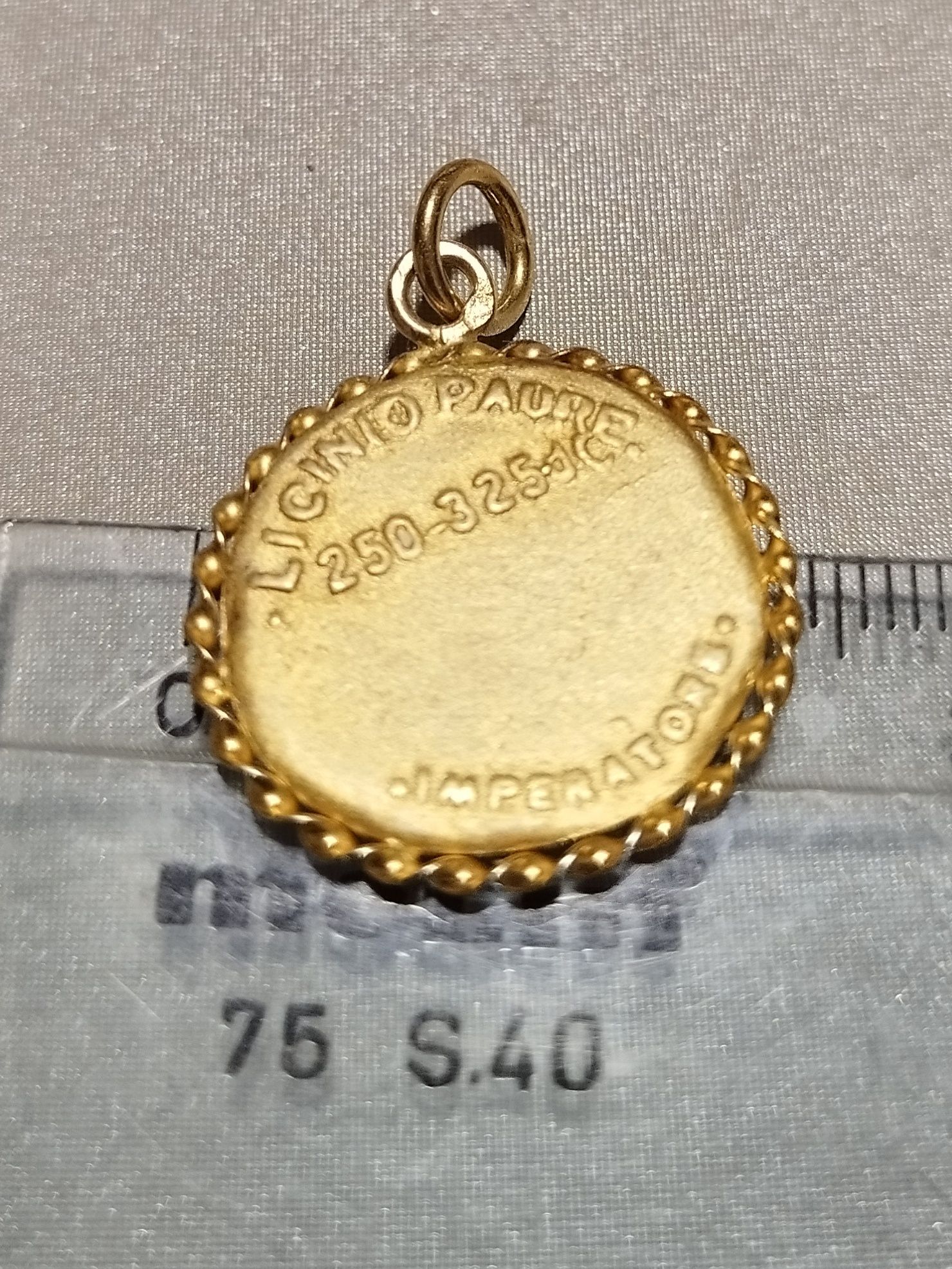 Medalha em prata 925
