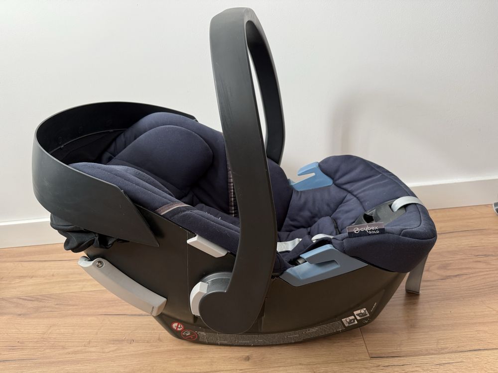 Fotelik nosidełko Cybex Aton 5 + baza Aton Base 2-fix