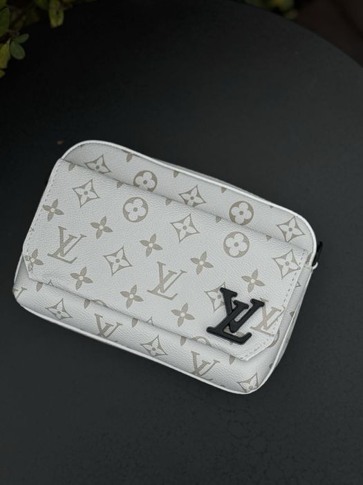 Сумка Louis Vuitton белая мужская черная барсетка LV шкіряна Луи Витон