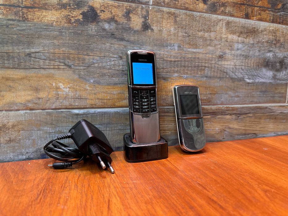 Nokia 8800 RM-13 + Nokia 8800d RM-165 Sirocco