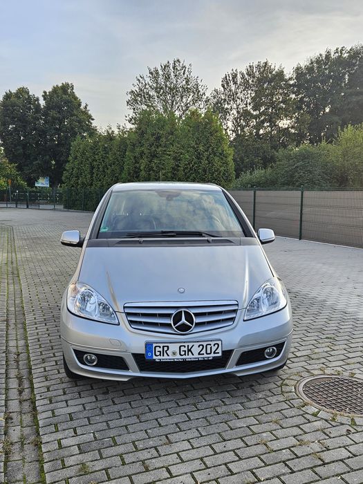 Mercedes Benz A klasa 1.7 benzyna 2011