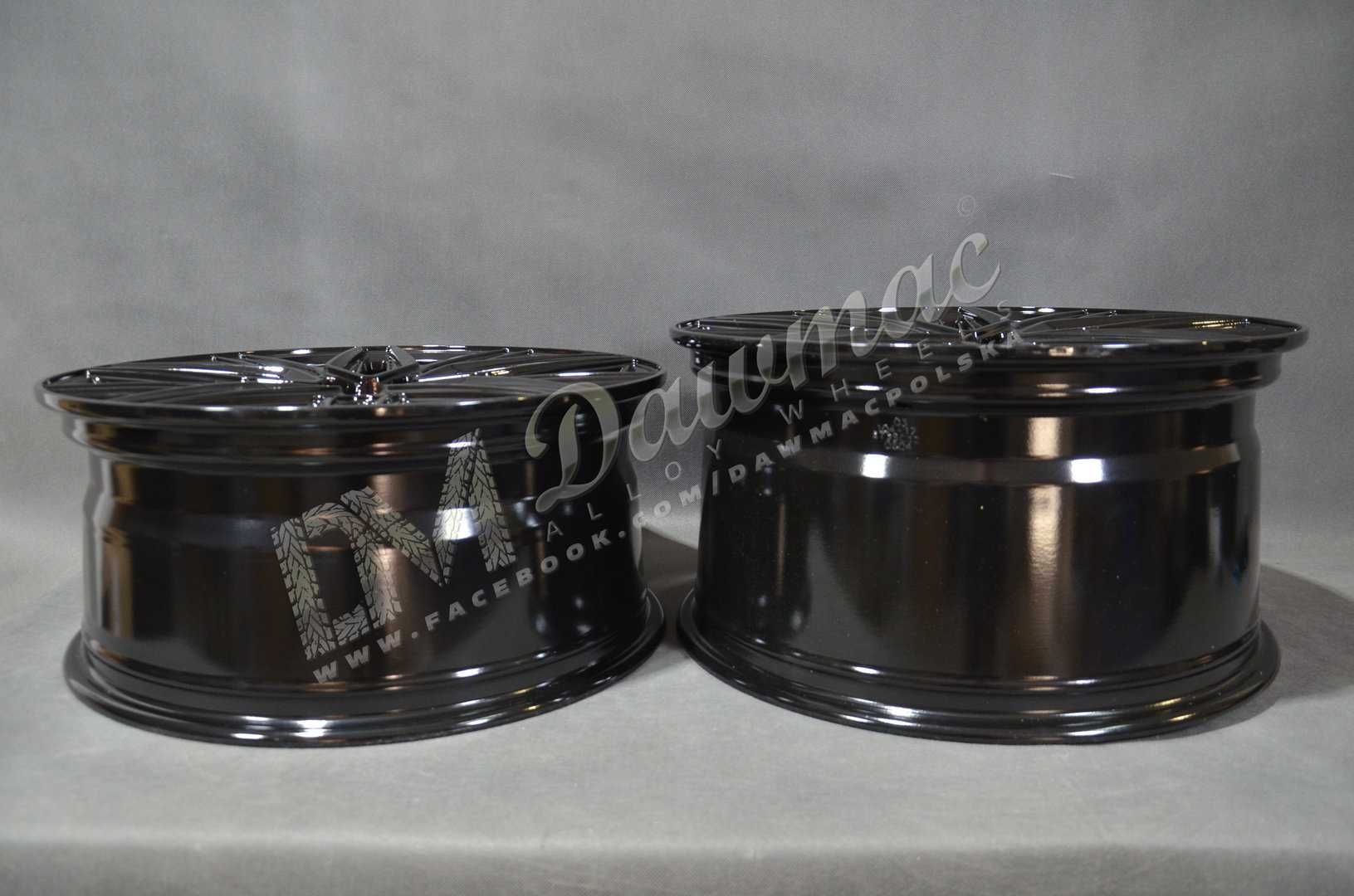 Felgi DM33 20" 8,5J ET30 + 10J ET35 5x120 Black